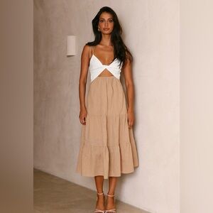 Hello Molly - Glowing Under The Sun Midi Dress